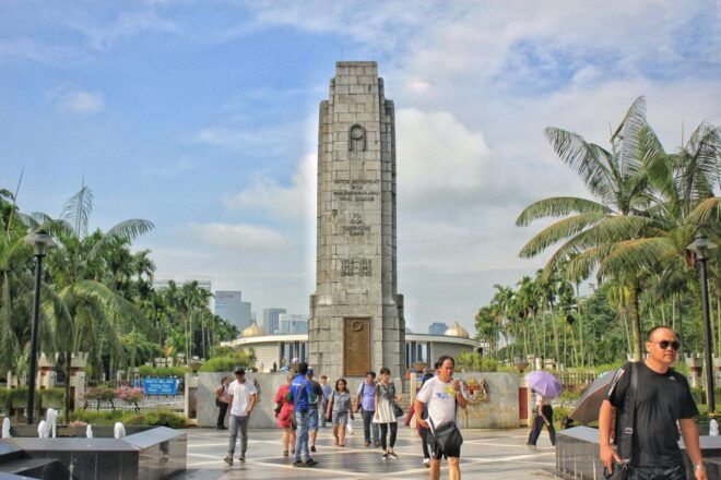 Kuala Lumpur: Half-Day City Tour - Exploring Modern and Colonial Architecture