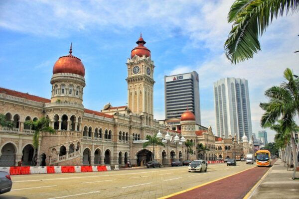 Kuala Lumpur: Half-Day City Tour - Admiring the National Mosque and Tugu Negara