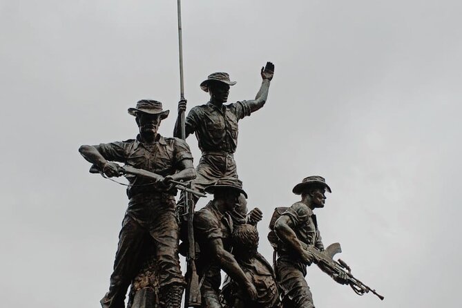 Kuala Lumpur International Airport Layover Tour - Accessibility and Group Size