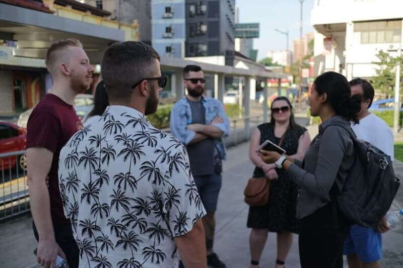 Kuala Lumpur: Nightlife Street Food Tour with 6 Tastings - Why This Food Tour Offers Great Value