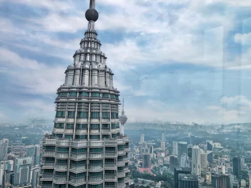 Kuala Lumpur: Petronas Twin Towers & KL Tower Combo Tickets - Practical Tips for Visiting