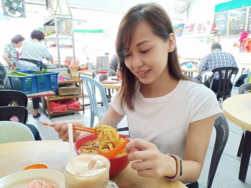 Kuala Lumpur: Private Batu Cave, National Mosque Tour, Lunch - What Could Be Better?