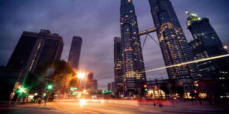 Kuala Lumpur: Private Walking Tour with a Local - The Value and Who It鈥檚 Best For