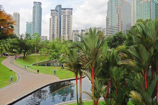 Kuala Lumpur Private Walking Tour with a Local - Deep Dive into the Tour Experience