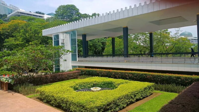 Kuala Lumpur, Putrajaya & Batu Caves Private Tour - Practical Details & Tips