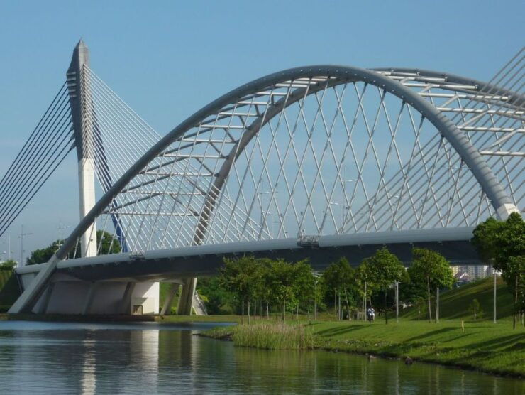Kuala Lumpur: Putrajaya Tour With Traditional Boat Cruise - Highlights of the Tour