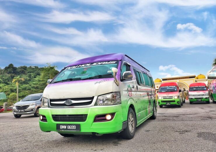 Kuala Lumpur: Sightseeing by Private Vehicle With Driver - Top Sights in Kuala Lumpur