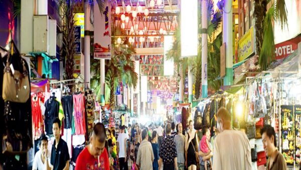 Kuala Lumpur: Street Market Exploration & Shopping Tour - Little India: Vibrant Colors of the Street