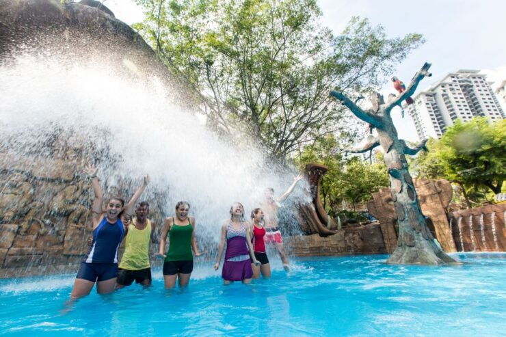 Kuala Lumpur: Sunway Lagoon Ticket & 1-Way Transfer - Experience Highlights