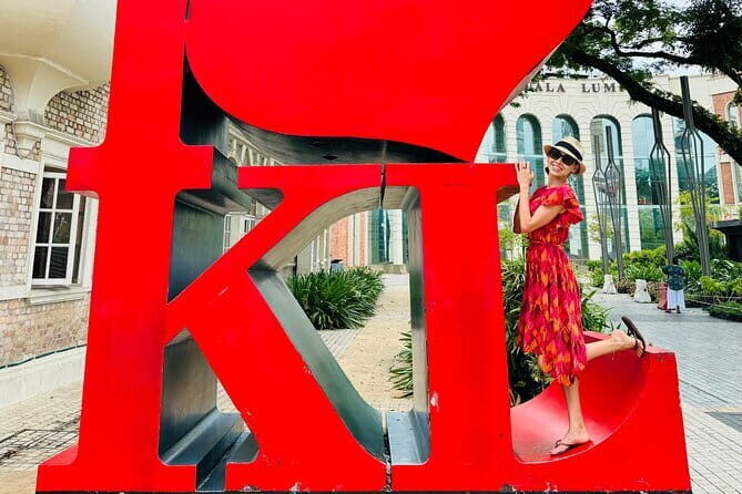 Kuala Lumpur's Famous Spots: Private Day Tour - An In-Depth Look at the Itinerary