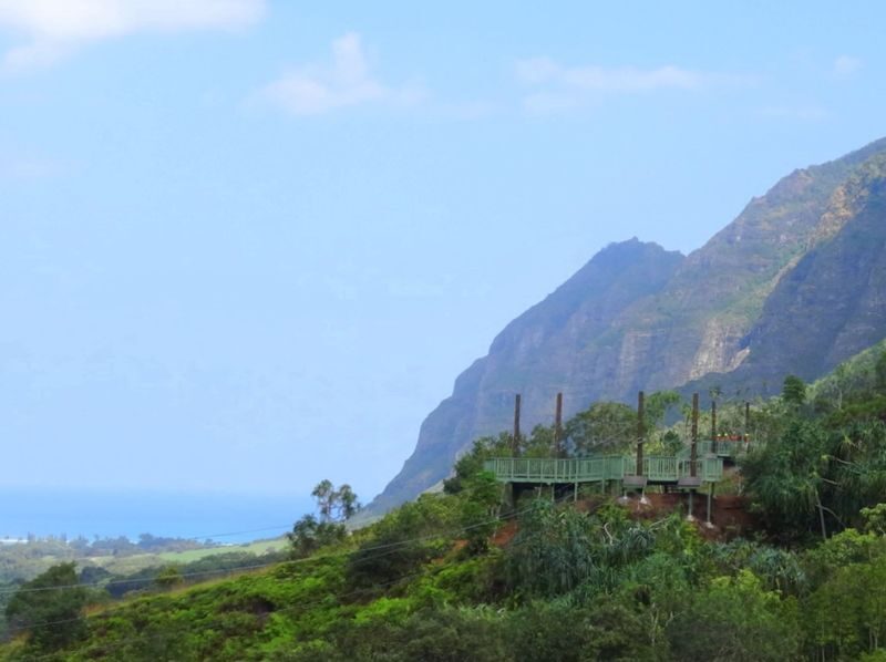 Kualoa Ranch Jurassic Valley Zipline Experience Tour - What to wear and bring