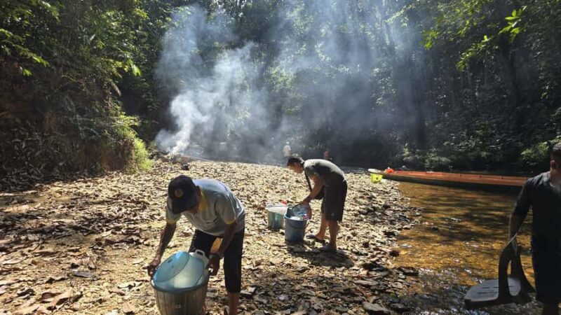 KUCHING: 3D2N BATANG AI HEADHUNTERS & RAINFOREST ADVENTURE - Who Would Love This Tour?  