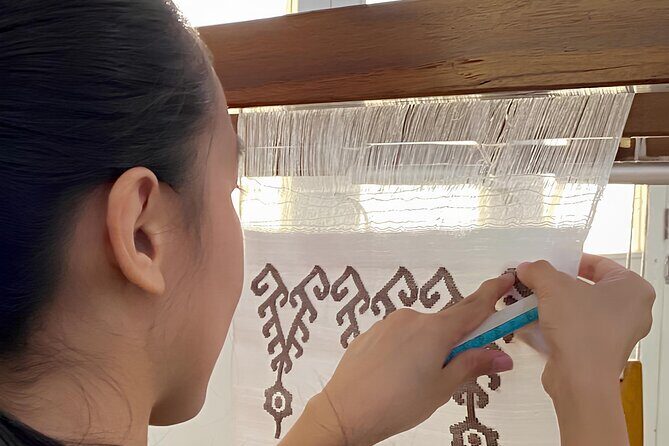 Kuching Best Secret Indigenous Weaving Workshop with Local - Creating Your Own Masterpiece
