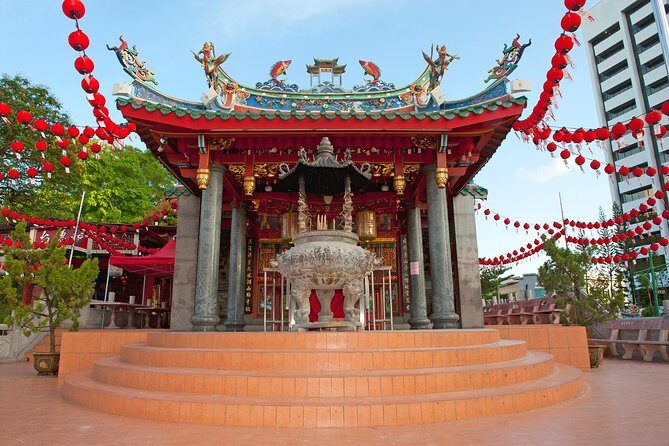 Kuching City Tour - A Closer Look at the Kuching City Tour Experience