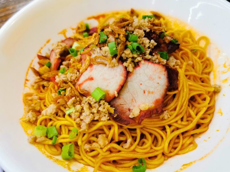 Kuching Foodie Experience Guided Tour with 5 Tastings - Carpenter Street, coffee and Sarawak laksa