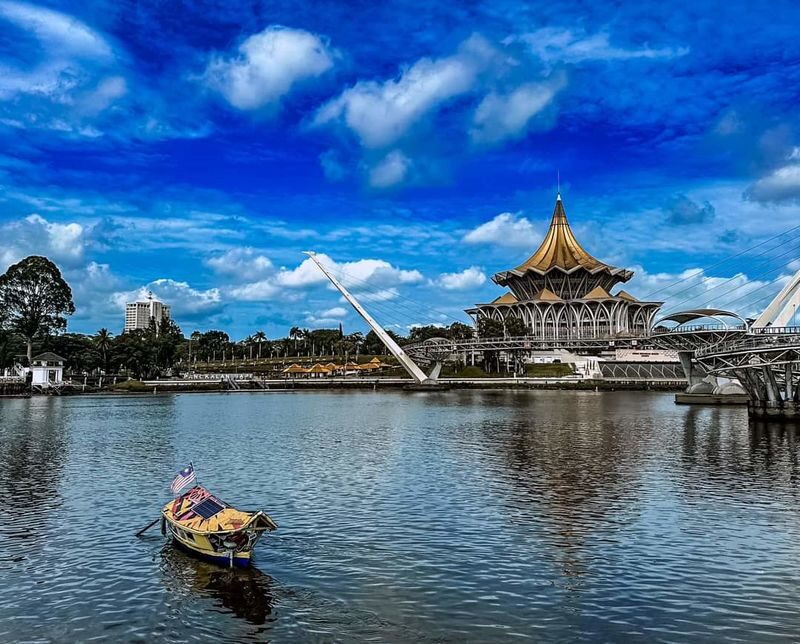 Kuching Waterfront Half-Day Historical Guided Walking Tour - What to know before you go