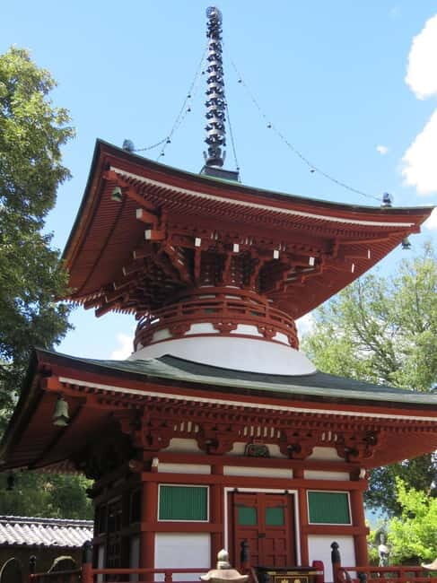 Kudoyama: Foot of Koyasan Historical Town Cycling Tour - Good To Know