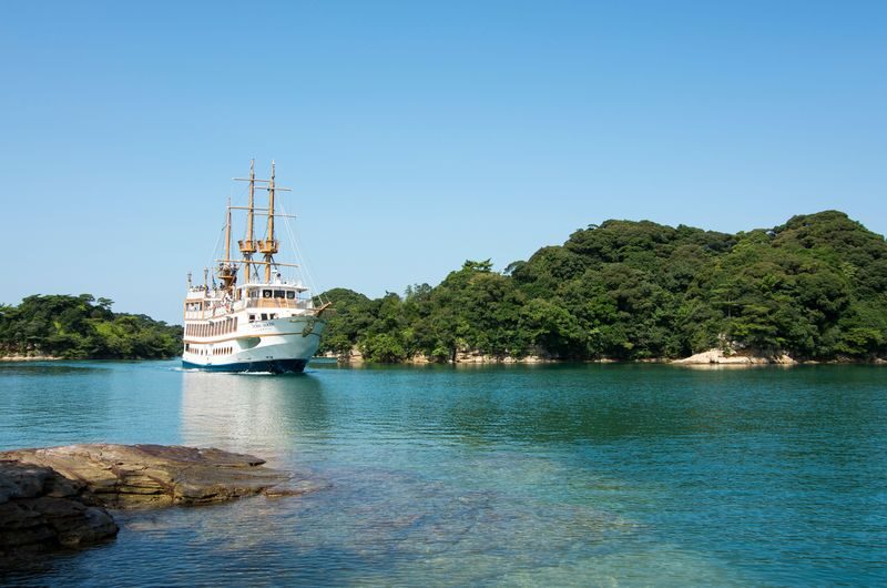 Kujukushima Sightseeing Cruise Ticket - Who will enjoy the Pearl Queen most