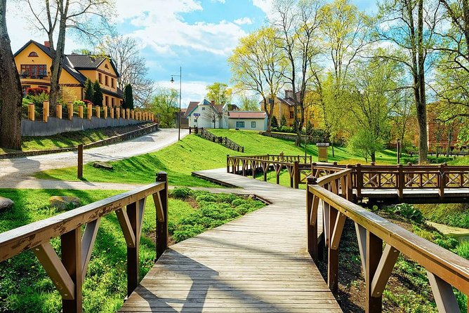 Kuldiga & Countryside Tour - Pickup Details