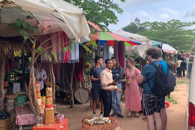 Kulen Mountain Park Waterfall With Small Groups & Guide Tour - Sampling Fresh Palm Juice