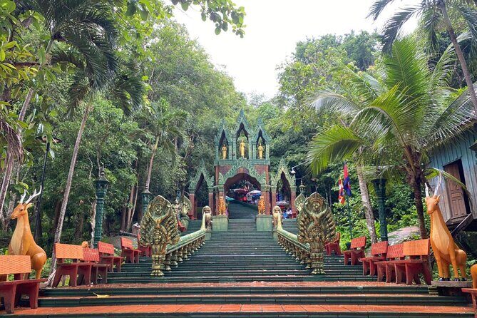 Kulen Mountain With Ticket included Plus Banteay Srei Temple Tour - Wrapping Up the Day: Back to Siem Reap