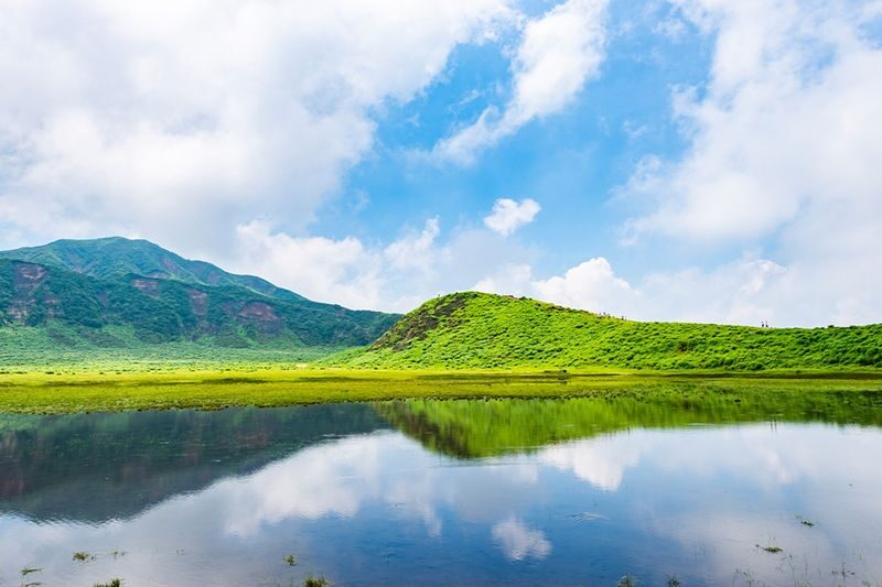 Kumamoto Aso Mythical Journey - Volcanic Scenery, Flying Waterfall Canyon, Hot Spring Healing Day Trip | Departing from Fukuoka - What the fare includes, and what it does not