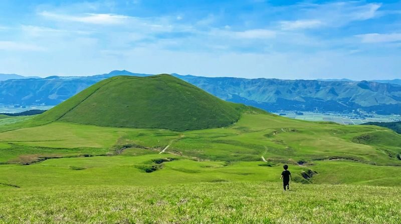 Kumamoto Mount Aso & Takachiho Gorge Full-Day Tour - Key points