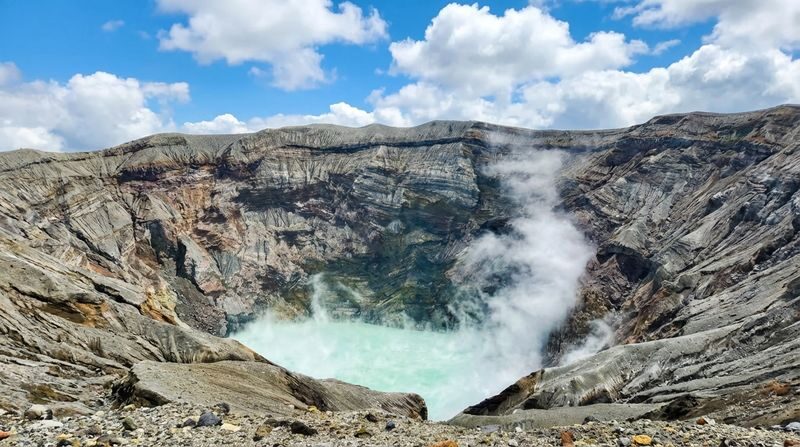 Kumamoto Mount Aso & Takachiho Gorge Full-Day Tour - Takachiho Gorge brings a different mood