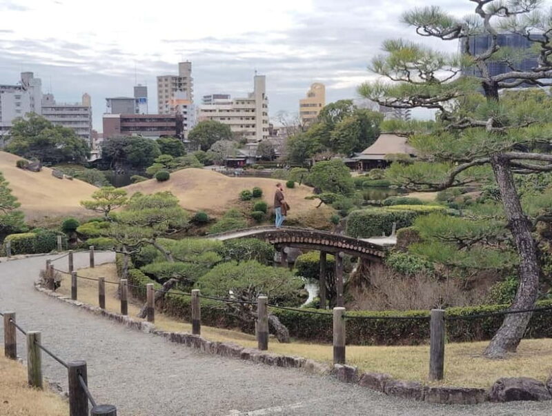 Kumamoto: Suizenji Park Guided Walking Tour with Tea - What to Expect During the Tour