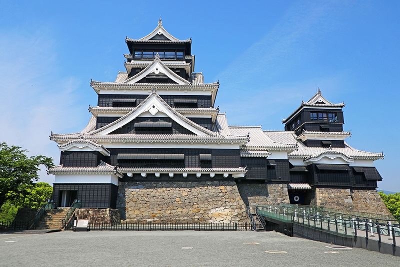 Kumamoto Train Experience Tour | Minami Aso Railway & Mount Aso Volcano & Kumamoto Castle One-Day Tour (Departing from Fukuoka) - Mount Aso’s crater is a possibility, not a promise