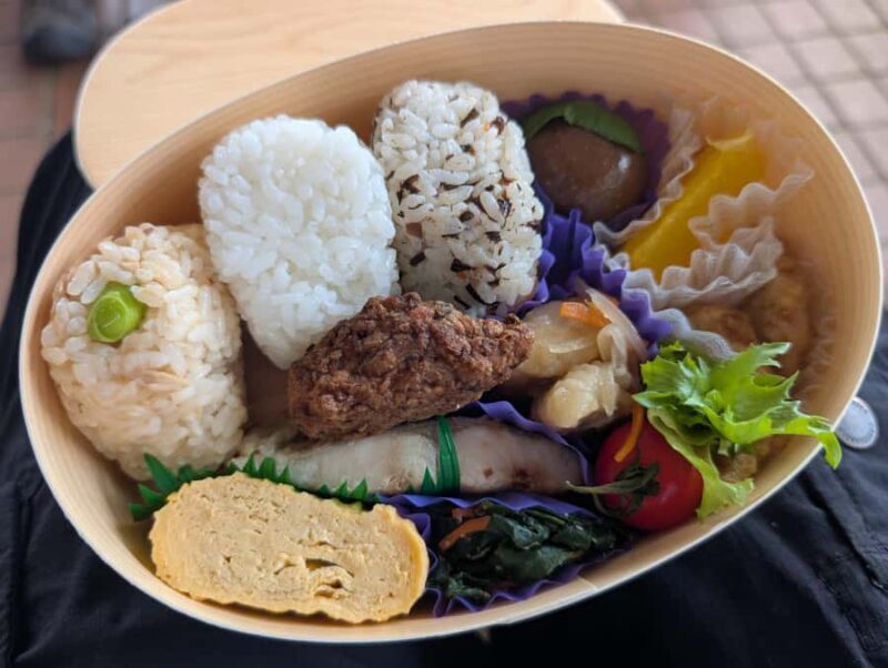 Kumano Kodo: Shishigase Pass Hike and Hot Spring Tour - The Mountain-Top Lunch at Otoge