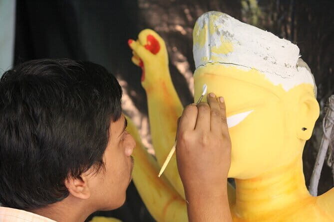 Kumartuli - Where the Gods come to Earth - Exploring Kumartuli: A Journey into Indian Creative Spirit  