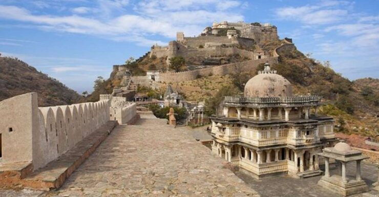 Kumbhalgarh Fort and Jain Temple From Jodhpur to Udaipur - Overview of Kumbhalgarh Fort and Jain Temple