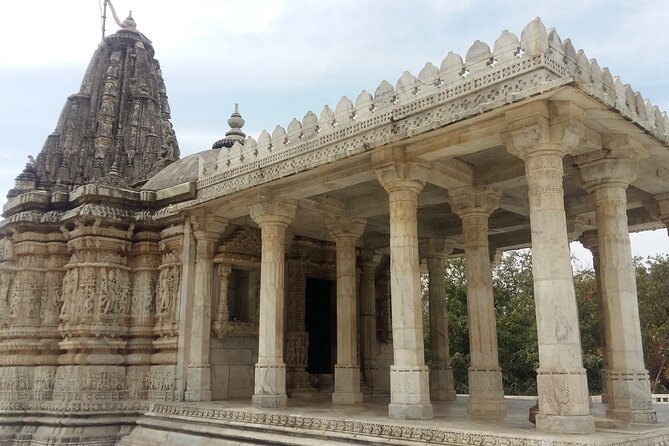 Kumbhalgarh , Ranakpur , Village Experience , Food , Taxi , Shops - Frequently Asked Questions