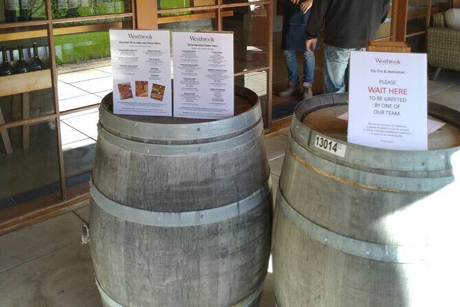 Kumeu Winery Boutique Tour with Gourmet Lunch from Auckland - FAQ