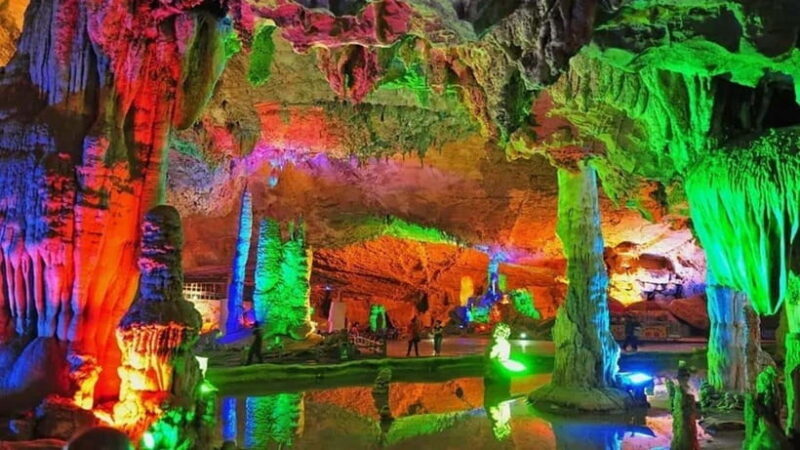 Kunming: Jiuxiang Cave & Roast Duck Lunch Private Tour - Transportation, Timing, and Practical Tips