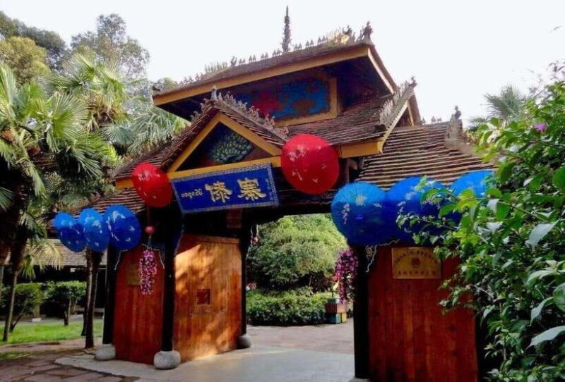Kunming: Yunnan Ethnic Village Private Tour (Half Day) - An In-Depth Look at the Tour Itinerary