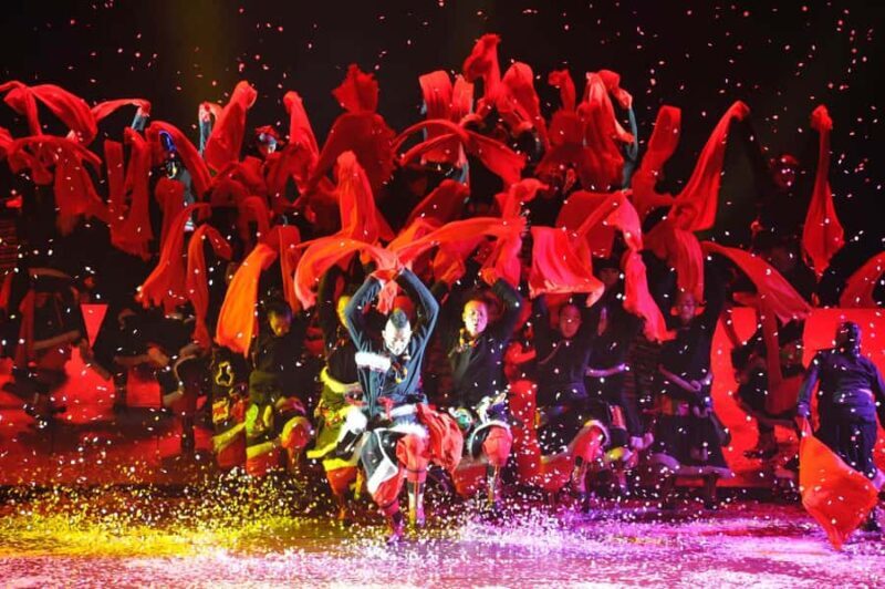 Kunming: Yunnan Impression Show, hotel pick-up and drop-off - An In-Depth Look at the Yunnan Impression Show Experience