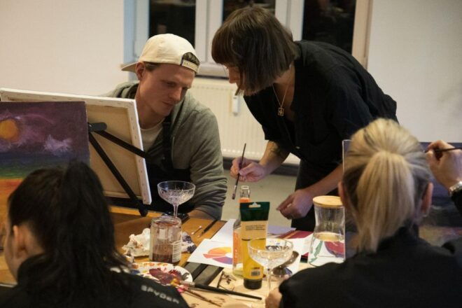 Kunst Workshop & Gin Tasting - Inclusions