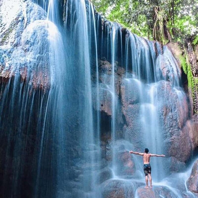 Kupang: Crystal Cave, Oenesu Waterfall, & Beach Tour - Who Would Love This Tour?