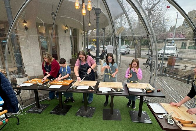 Kürtőskalács: Chimney Cake Workshop in City Park Budapest - Guest Reactions and Comments