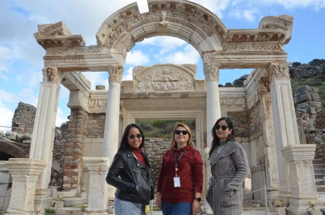 Kusadasi: EPHESUS PRIVATE PORT TOUR FOR CRUISES-SAVE TIME - Booking Process