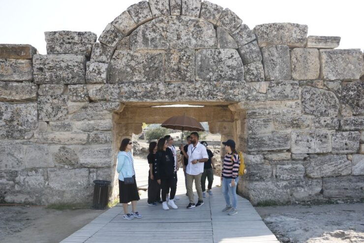 Kusadasi or Selcuk: Pamukkale Guided Group Tour - Booking Information