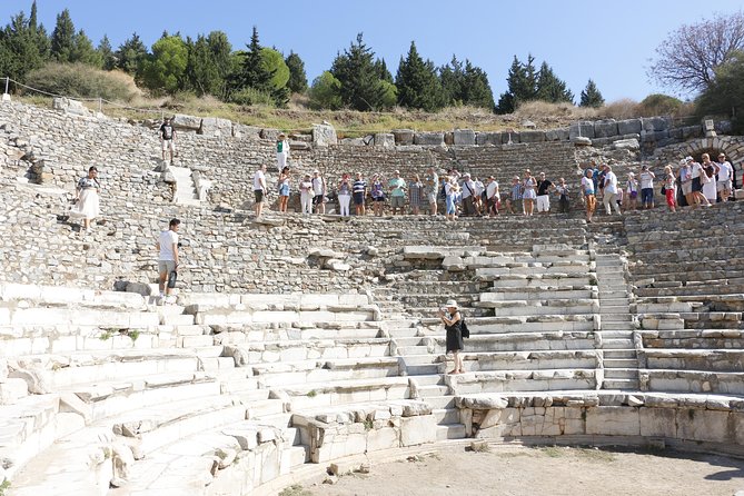 Kusadasi Port: Highlights of Ephesus Tour Private&Skip-the-Line - Inclusions and Services Provided