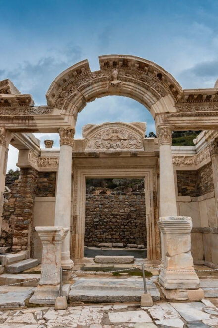 Kusadasi: Private Biblical Ephesus Shore Excursion Tour - Local Cultural Experiences
