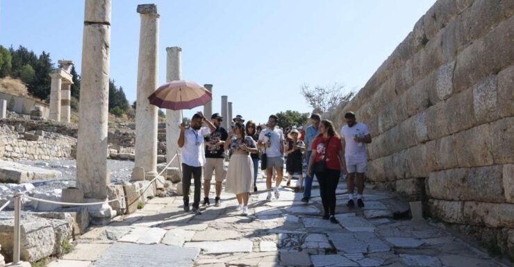 Kusadasi: Private Ephesus Day Trip With Pickup and Drop-Off - Experience Highlights