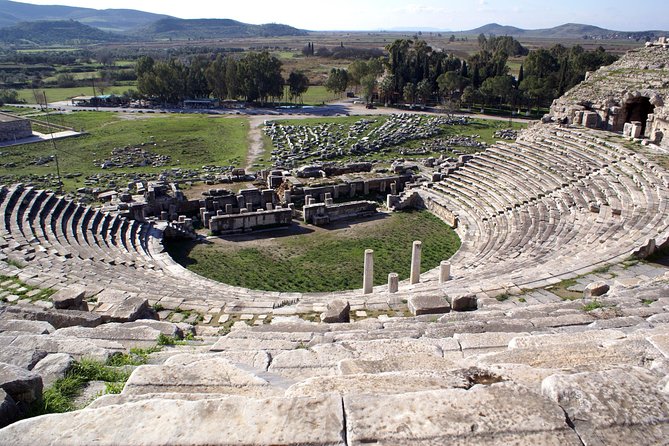 Kusadasi Shore Excursion: Private Full-Day Tour to Ephesus, Didyma and Miletus - Visit to a Carpet Weaving School