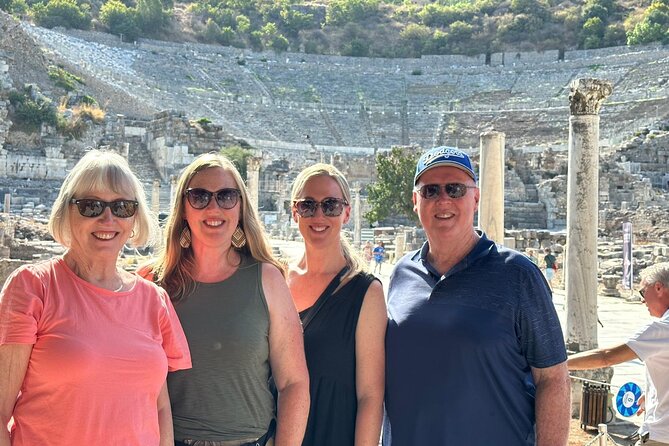 Kusadasi to Ephesus Day Tour for Cruise Passengers  - Selçuk - Background