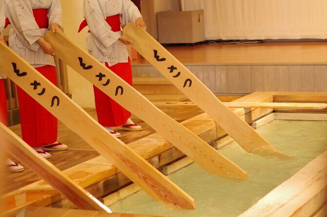 Kusatsu: Hot Spring Culture Walk at Yubatake & Sainokawara - Exploring Kusatsu’s Hot Spring Heart: The Yubatake