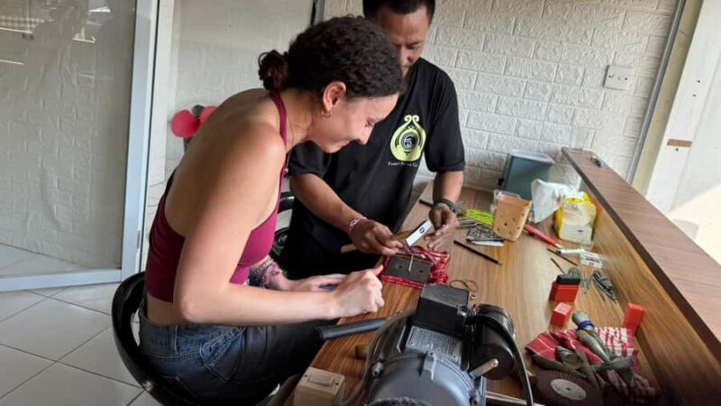 Kuta: 7 gram Silver Jewelry Class free pick up - What to Expect from the Silver Jewelry Class